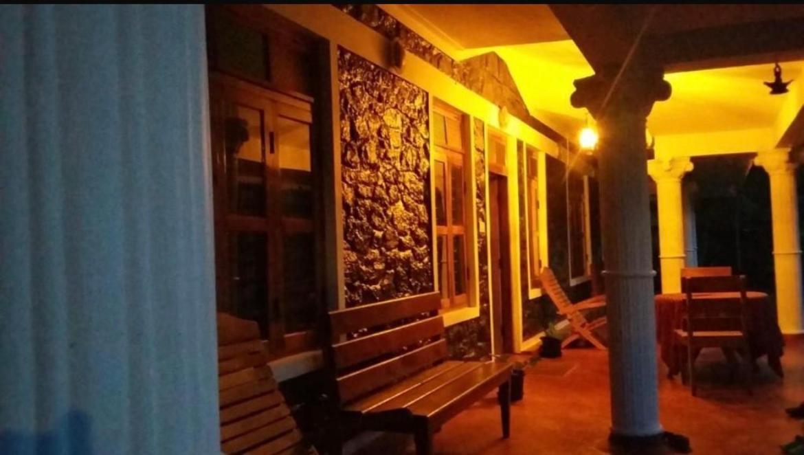 Cassells Jungle Resorts Thekkady Vandiperiyār Extérieur photo