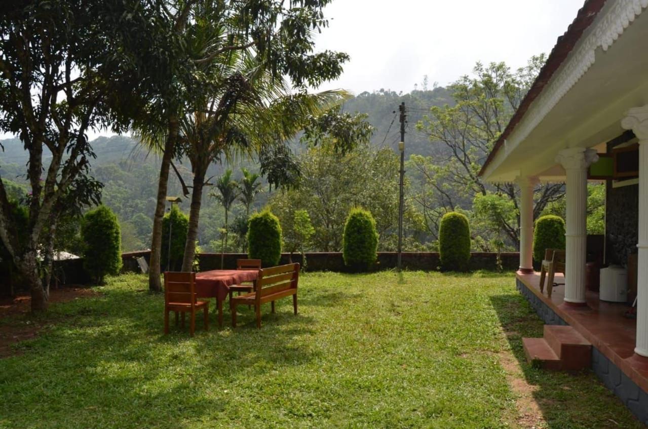 Cassells Jungle Resorts Thekkady Vandiperiyār Extérieur photo
