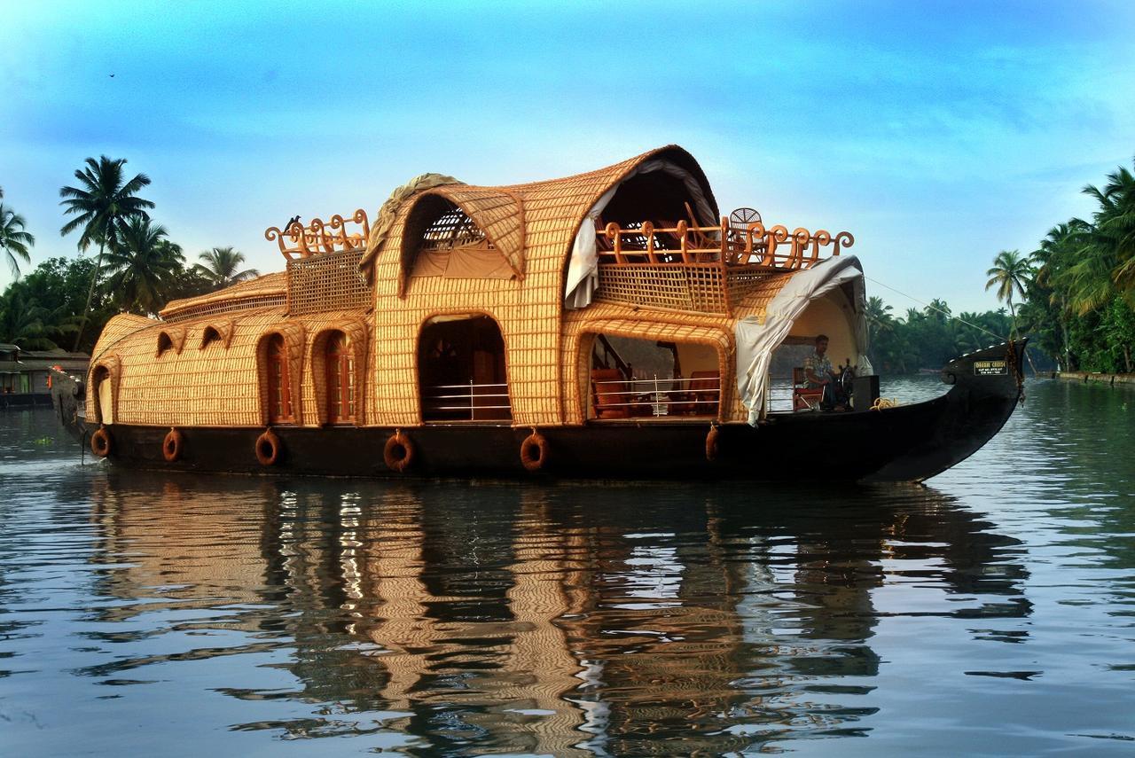 Cassells Jungle Resorts Thekkady Vandiperiyār Extérieur photo