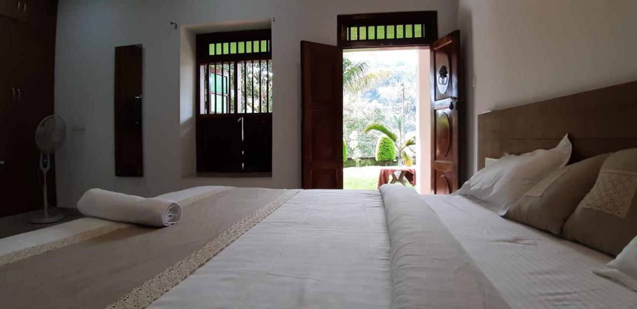 Cassells Jungle Resorts Thekkady Vandiperiyār Extérieur photo