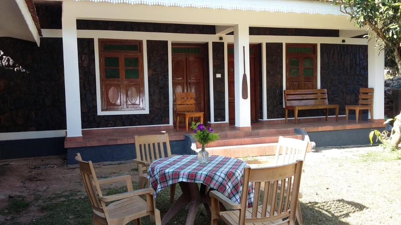 Cassells Jungle Resorts Thekkady Vandiperiyār Extérieur photo